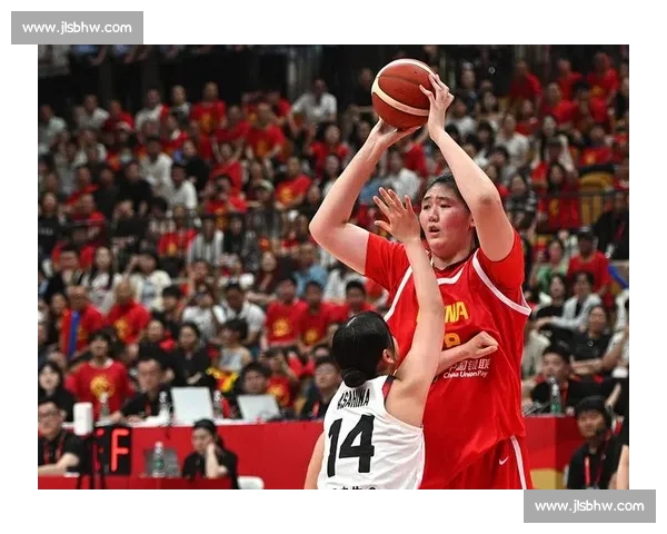 央视直击女篮中日对决:张子宇内线无解,宫鲁鸣战术显神威 央视直击女篮中日对决:张子宇内线无解,宫鲁鸣战术显神威