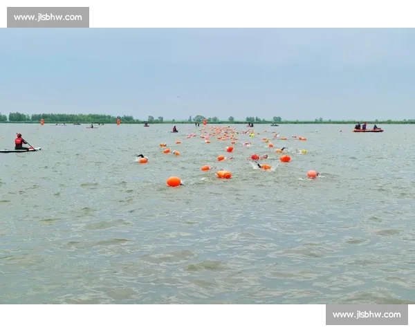 查干湖湿地铁人三项赛开赛 400 选手挑战生态赛道