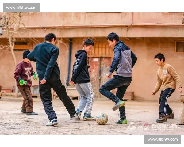 喀什足球：从百年热土到国际赛场的全民狂欢