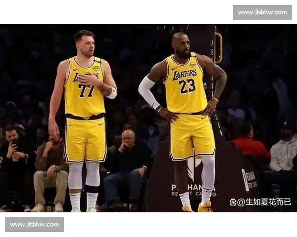 湖人新主豪掷千金，詹皇冲冠再添强援！