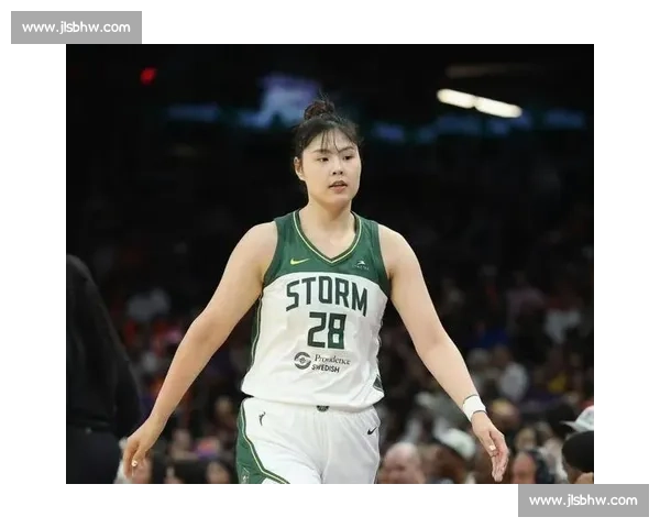 段冉：李月汝飞翼队目标稳定轮换 15-20 分钟成关键