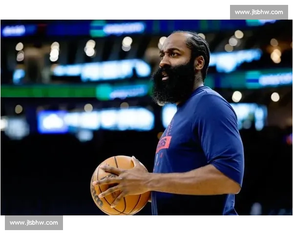 詹姆斯父子训练揭秘!哈登大学队友竟是幕后关键推手 詹姆斯父子训练揭秘!哈登大学队友竟是幕后关键推手