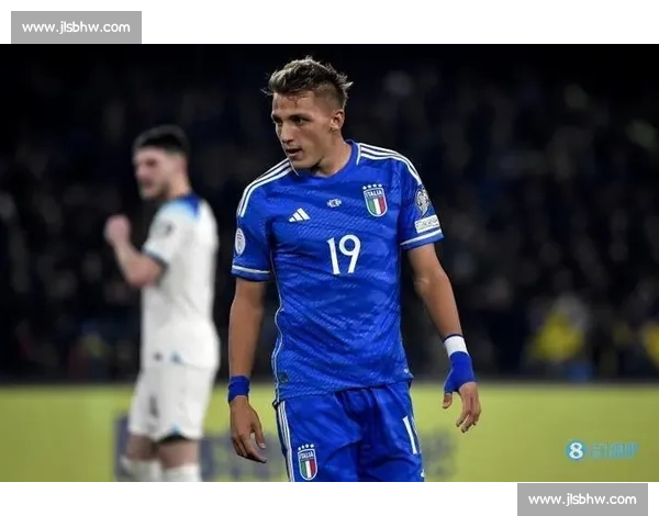 迪马济奥：亚特兰大 2000 万欧截胡热那亚 17 岁左后卫阿哈诺尔