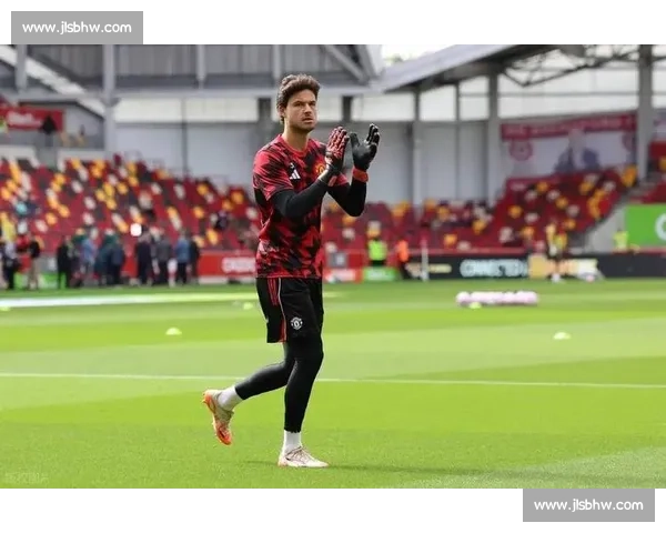 布莱顿 200 万欧签法兰克福青训门将 瑞典新星登陆英超 布莱顿 200 万欧签法兰克福青训门将 瑞典新星登陆英超